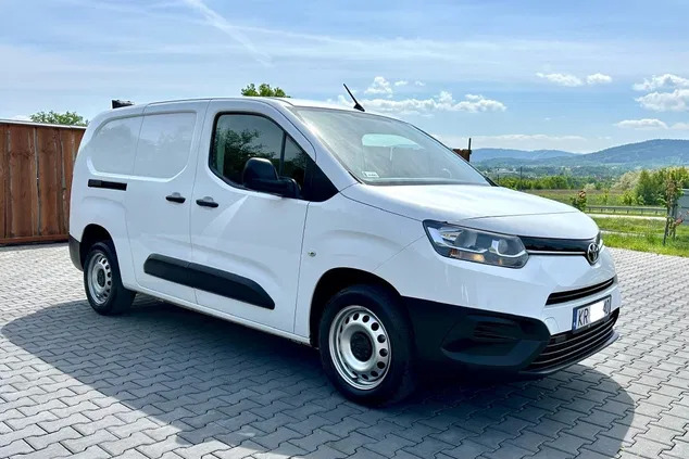 samochody osobowe Toyota ProAce cena 59900 przebieg: 127100, rok produkcji 2021 z Kraków